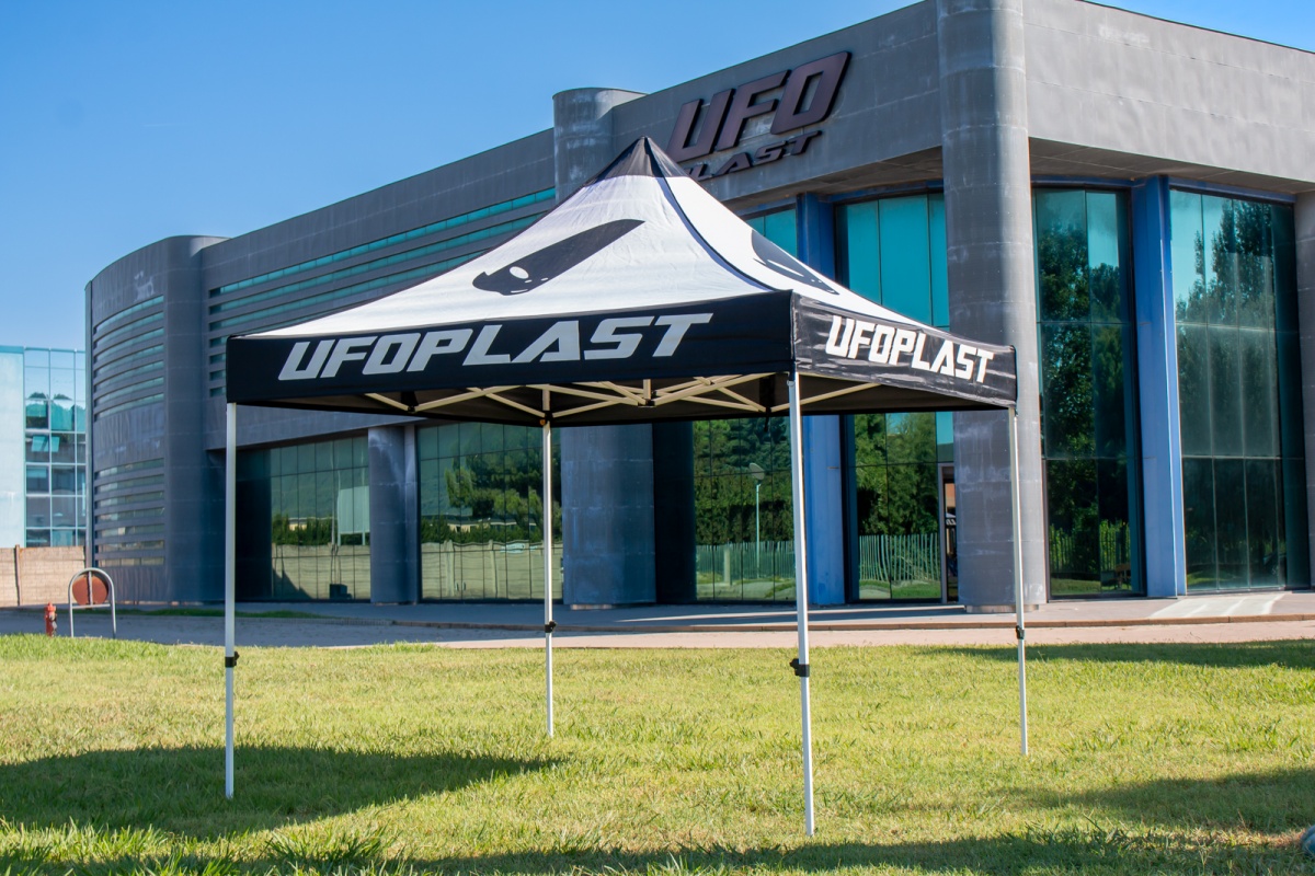 Gazebo pieghevole - ACCESSORI GARA - AC02480 - Ufo Plast